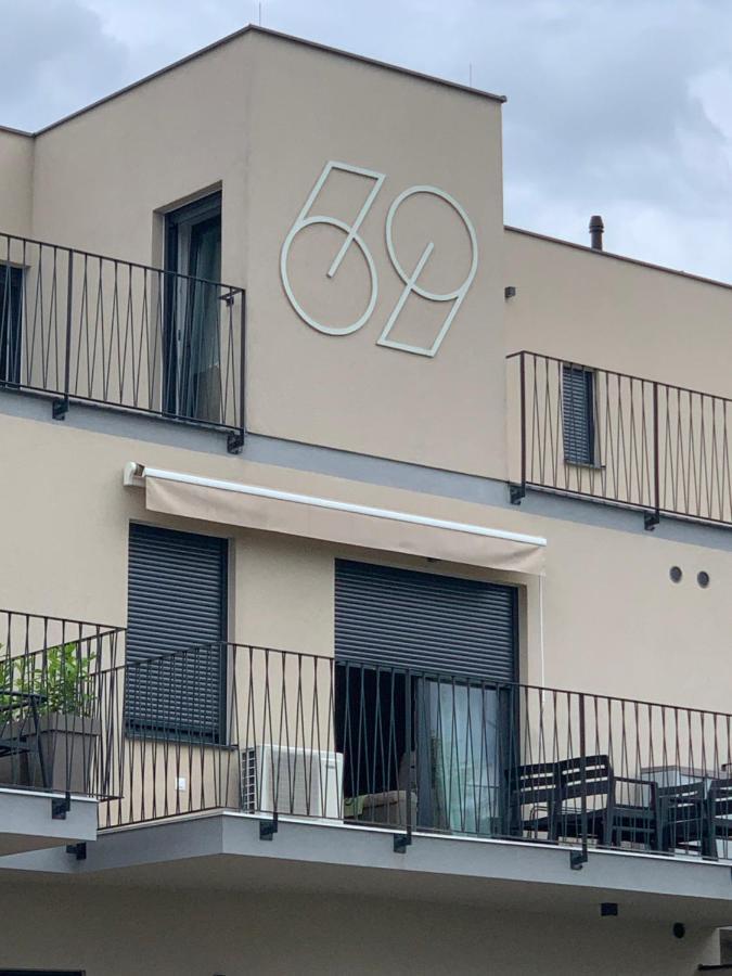 Ad Apartment Zagreb Bagian luar foto