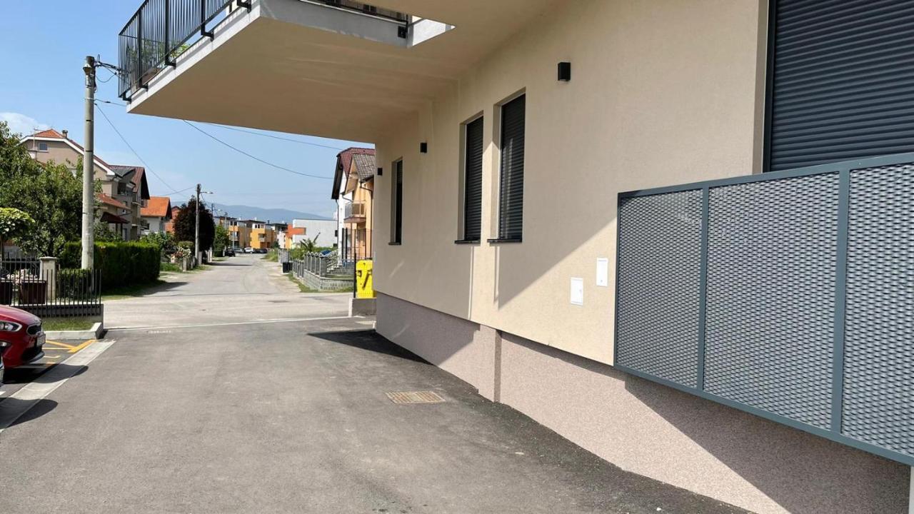Ad Apartment Zagreb Bagian luar foto