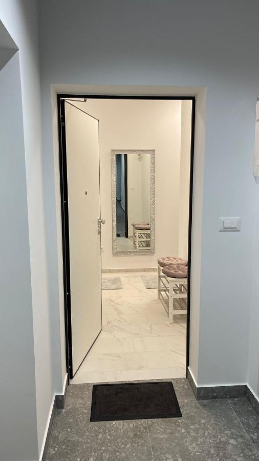 Ad Apartment Zagreb Bagian luar foto
